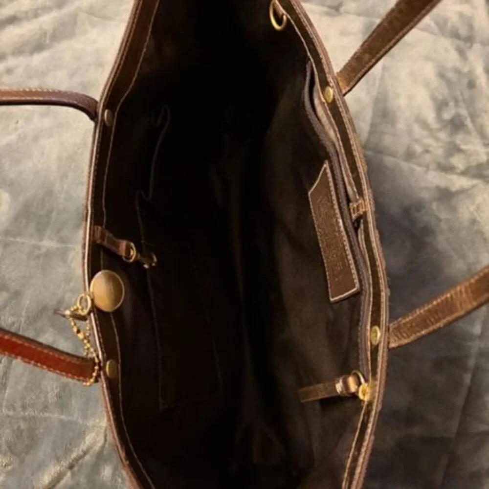 Coach tote bag in brown signature canvas